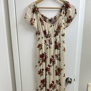 American Eagle Small floral Jumpsuit